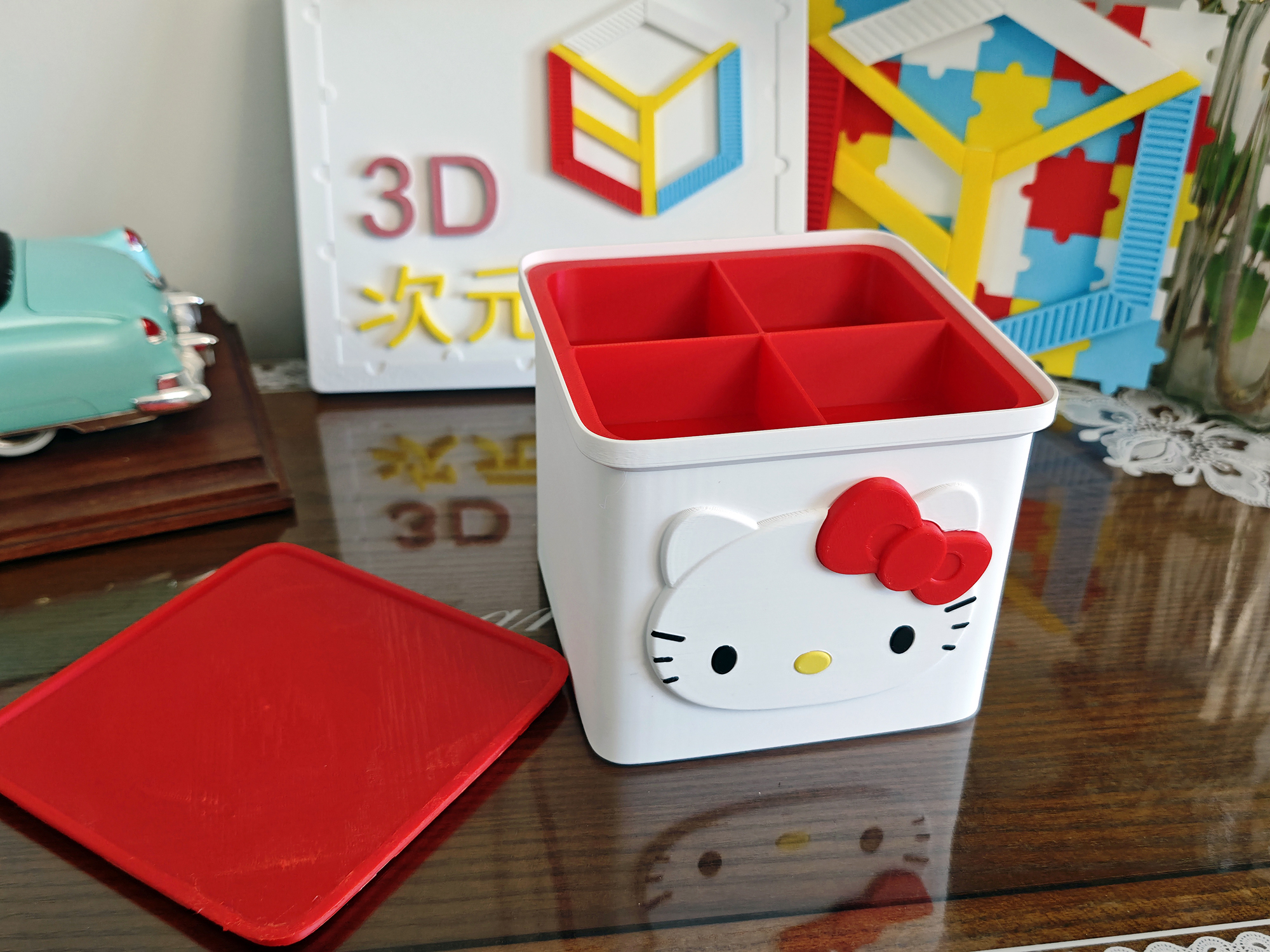 Miniatura 2 do modelo 3D Hellokitty蝴蝶结 带盖子圆润的方盒子 珠宝首饰收纳盒 零食盒 杂物盒 带活动储物格 可堆叠