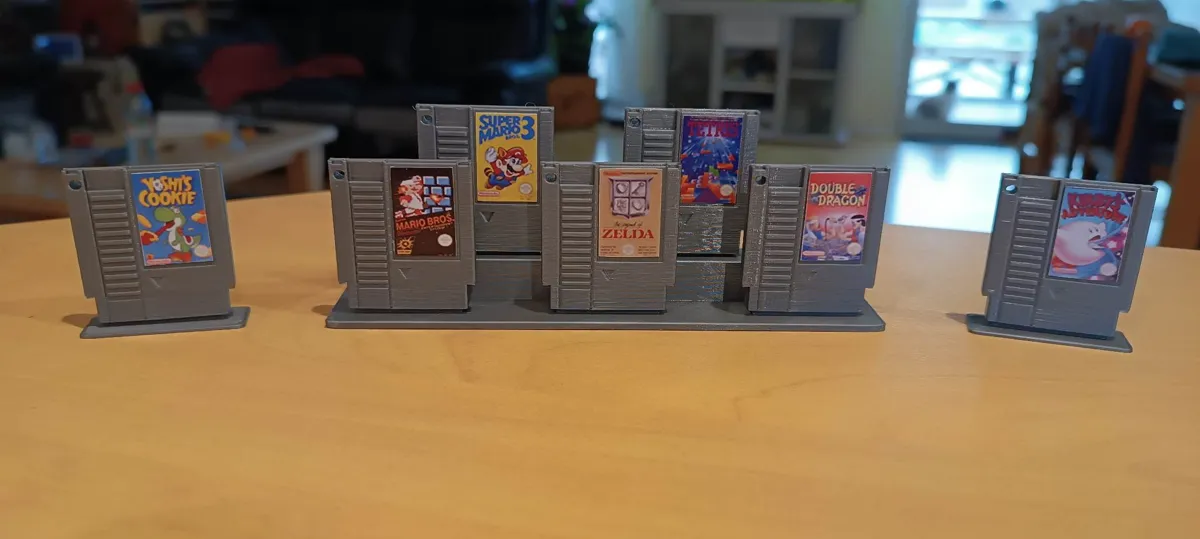 Présentoir pour porte-clés cartouches NES