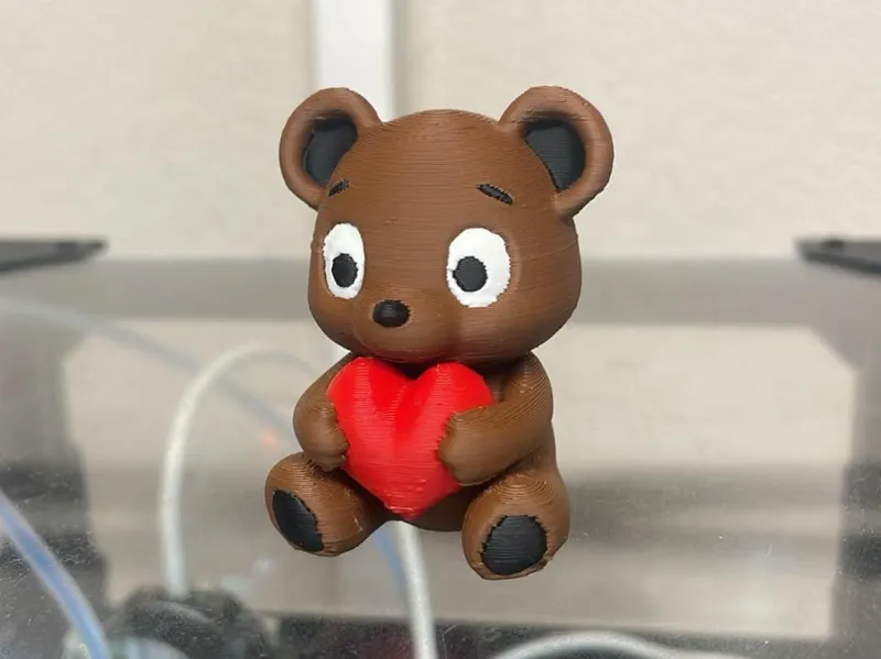 Teddy bear with heart