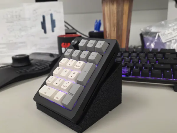 https://makerworld.bblmw.com/makerworld/model/USa9e068eb155cdf/design/2025-12-17_1c23ce0914cc48.jpg