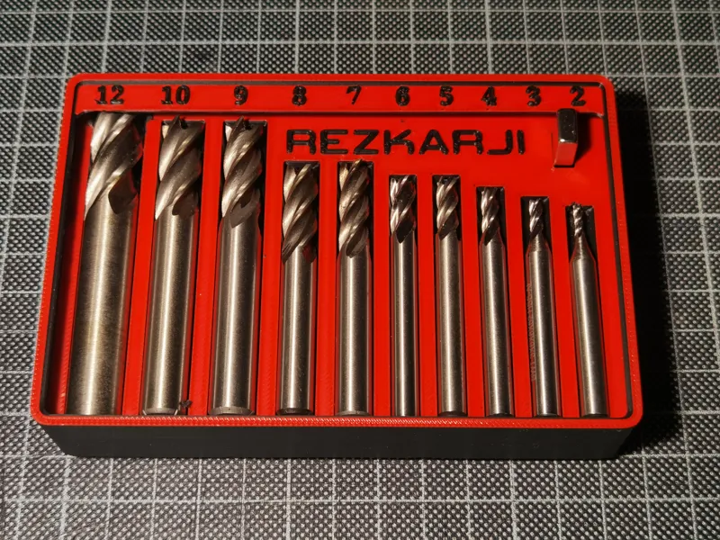 Gridfinity Housing for HSS End Mill Cutters