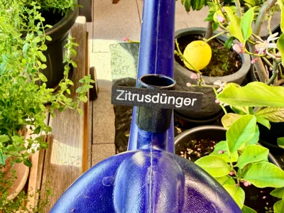 Label for a 10L watering can