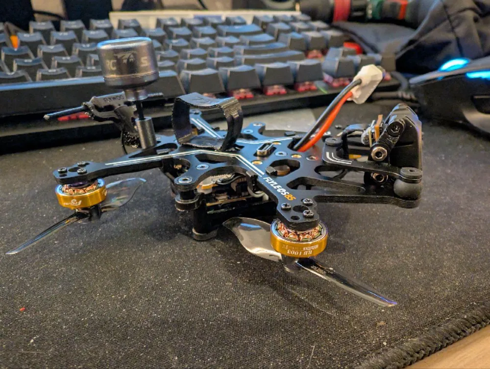 DJI O4 lite Flywoo Flylens 85 75 20mm cam bracket - Free 3D Print Model ...