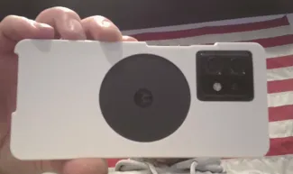 Moto Edge+ 2023 MagSafe friendly phone case