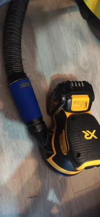 Adaptateur Dewalt DCW210 pour aspirateur Karcher WD3 — photo 5