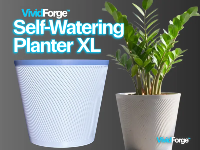 SELF-WATERING PLANTER "CLAU" BY VIVID FORGE 