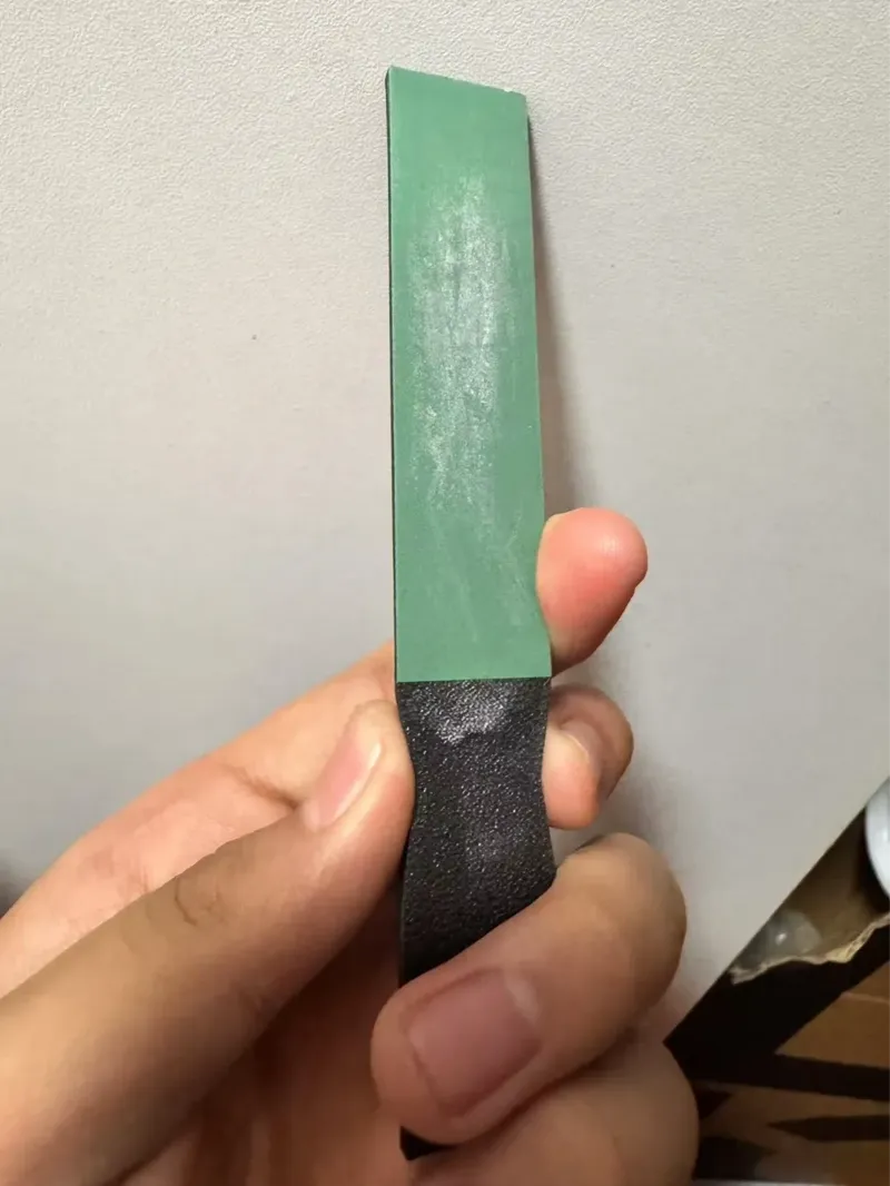 适用于带背胶砂纸的打磨棒