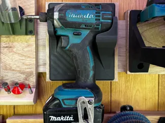 Makita DTD152 Impact Wall Hanger