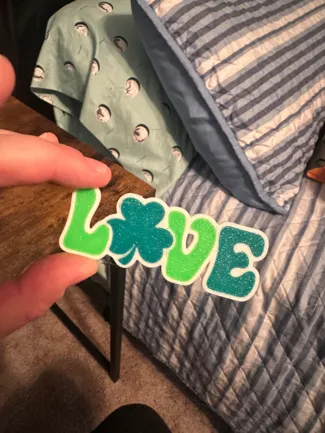 Shamrock Love Magnet