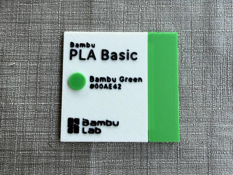 Filament label with sample