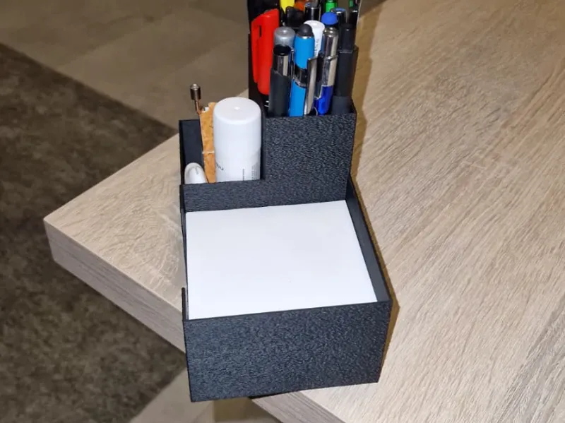 Desk organiser