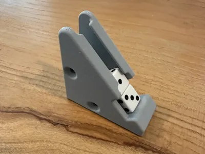 Dice Dispenser