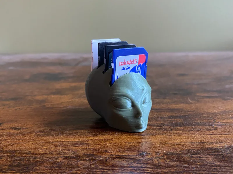 Alien Head SD Card Holder  | Desk Organizer