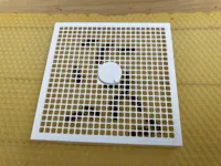 Cagette d'introduction pour reine des abeilles — photo 2