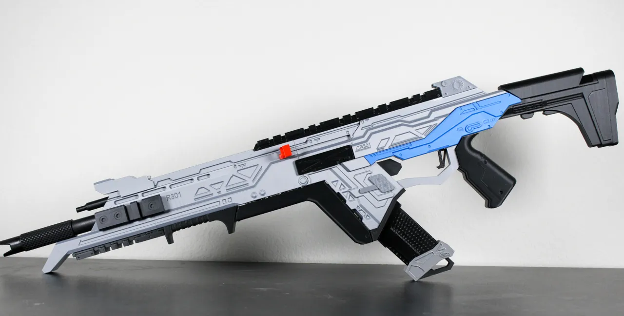 Apex Legends - R301 Carbine Prop Replica view 3