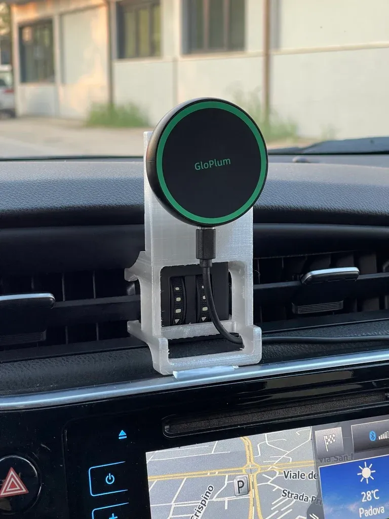 Toyota Auris 2015 Phone holder - Remix for MagSafe