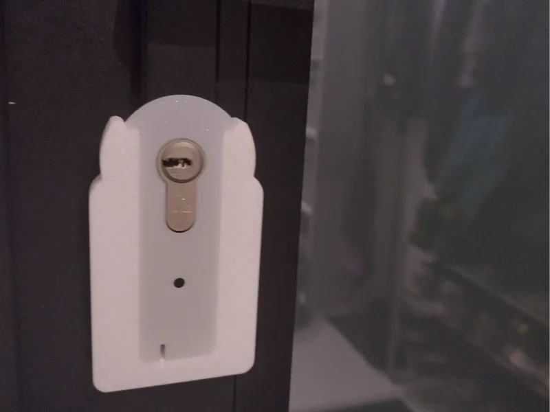 Nuki Adapter for Reynaers door