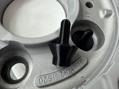 M14 Kegelbund wheel lugs nuts bolts painting dummy