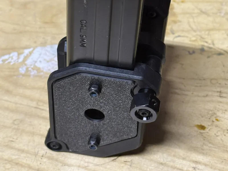Black Scorpion Magazine Holder Insert