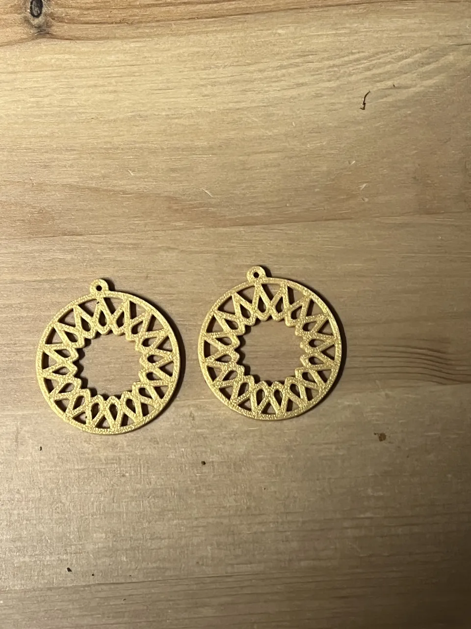 earrings view 2