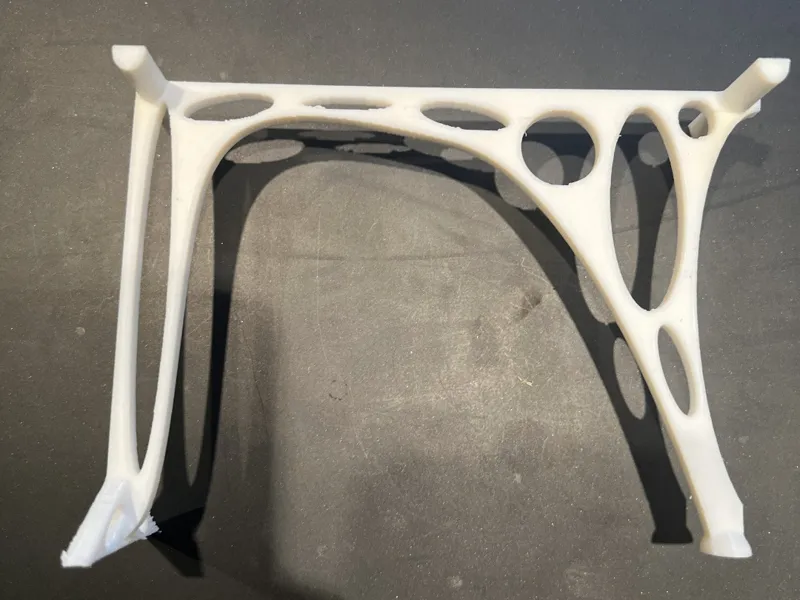 minimal light weight shelf stand for models
