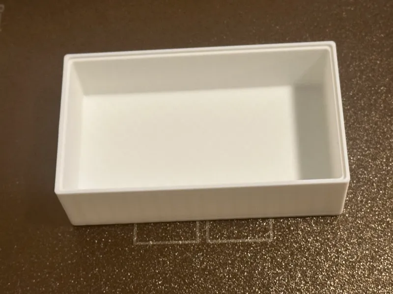 Stabelbare Box