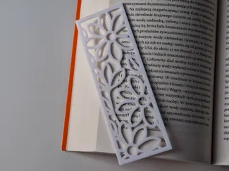 Flower bookmark