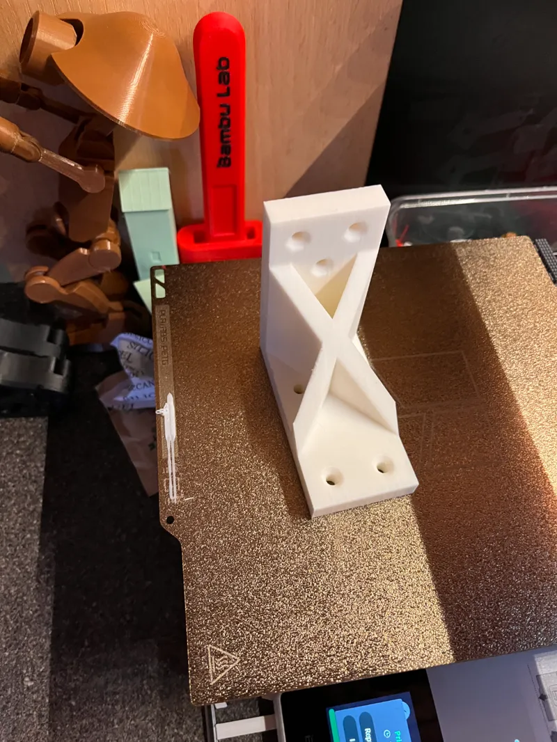 strong square no support
