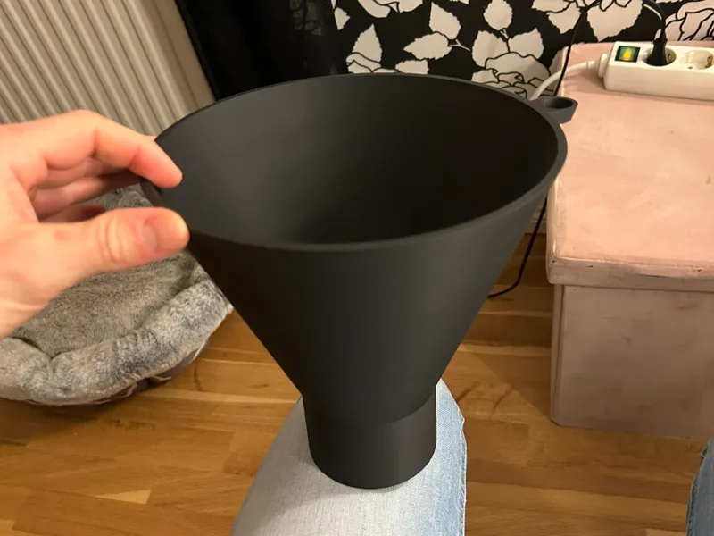 Large Funnel – 150mm Top Diameter