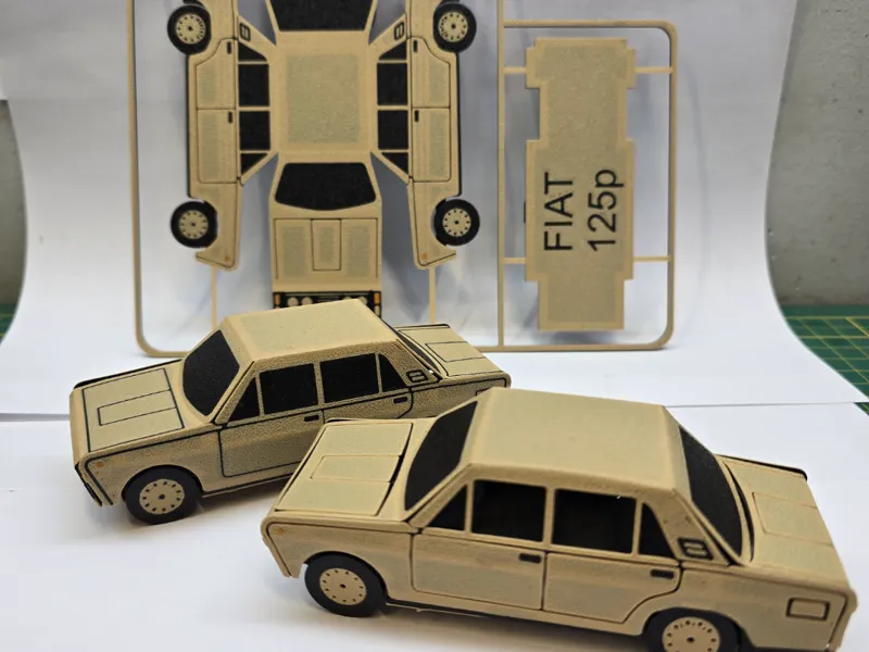 Fiat 125p wydrukuj i złóż kit card