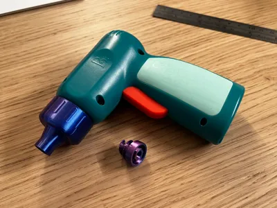 Makedo Bit - Battat House Screwdriver - kid