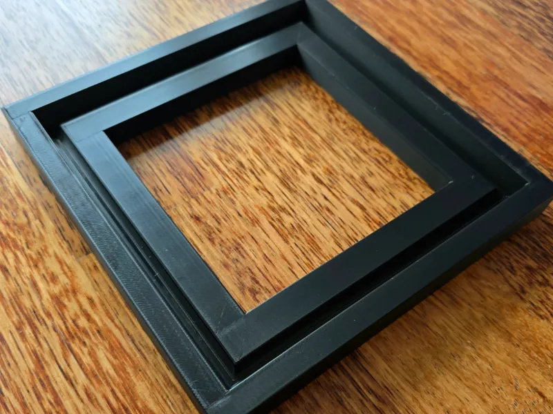 Shadow-Gap Frame 
