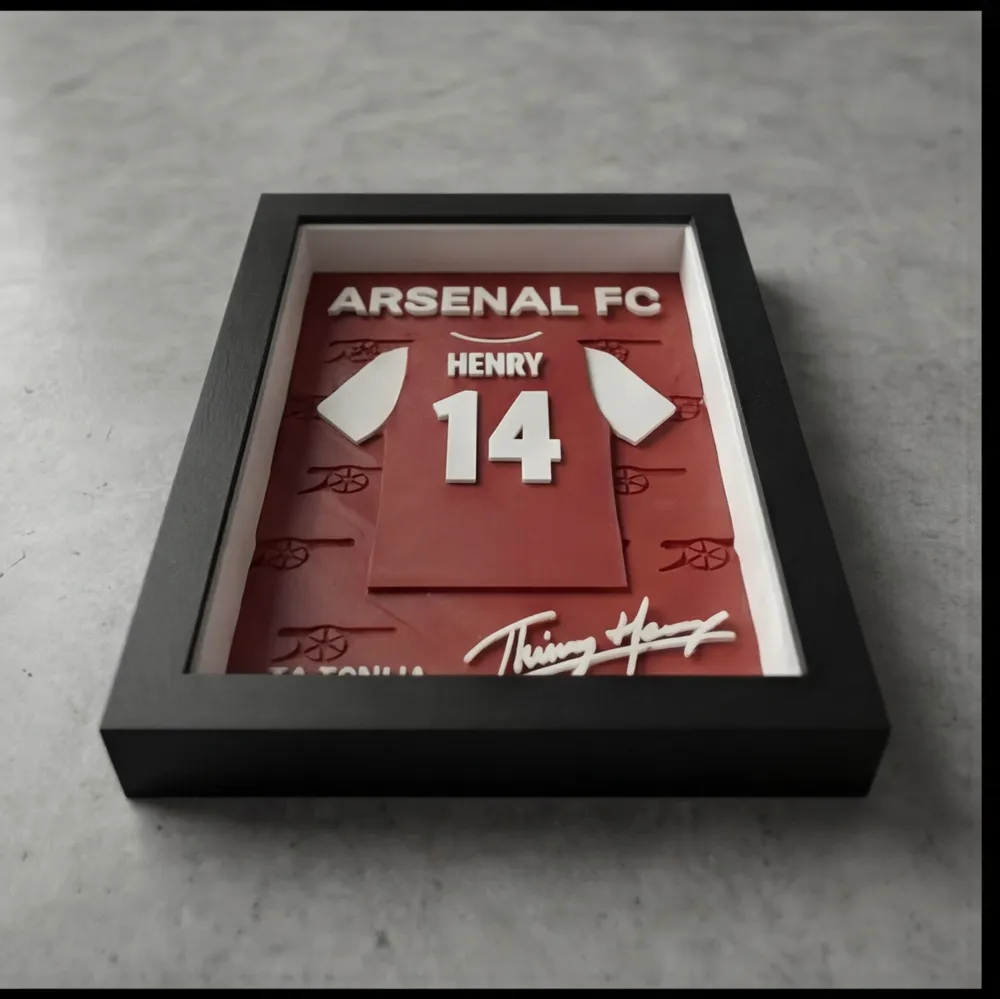 Customizable Nook Frame – Arsenal Henry - Free 3D Print Model - MakerWorld