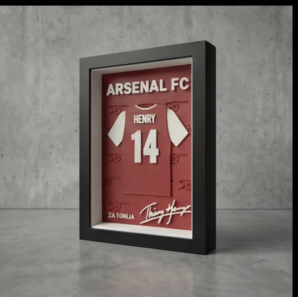 Customizable Nook Frame – Arsenal Henry - Free 3D Print Model - MakerWorld