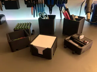 Gridesk V1 - Modular Desk Organizer
