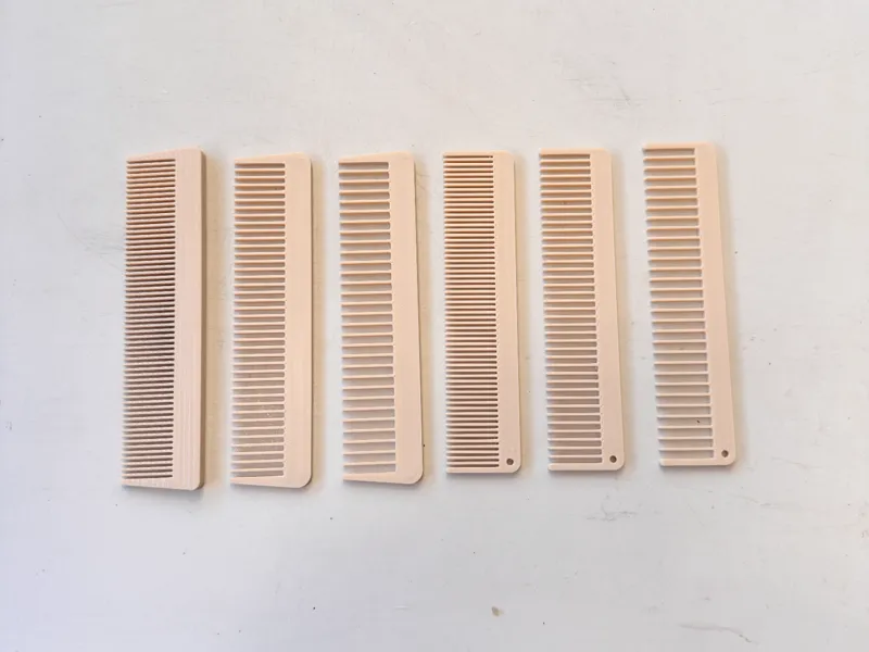 Portable Comb