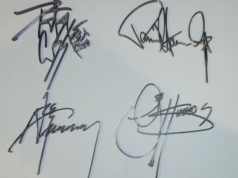 Kiss Autographs