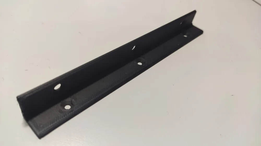 L-shaped profile with countersunk holes by Recon - MakerWorld