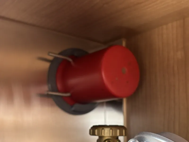 Halter für Gasflaschenkappe