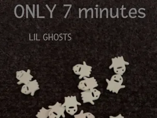 LIl Ghosts (hollowen decoration) ONLY 7 MINUTES