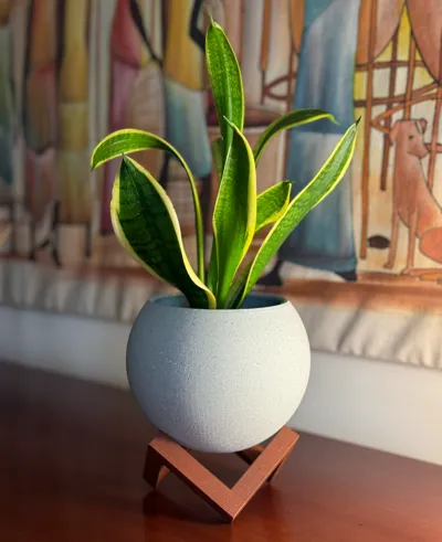 Minimalist Sphere Planter