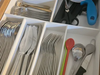 Kitchen drawer utensils organizer