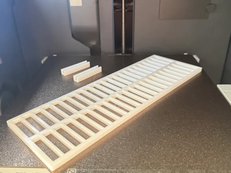 Animal ladder extension clips