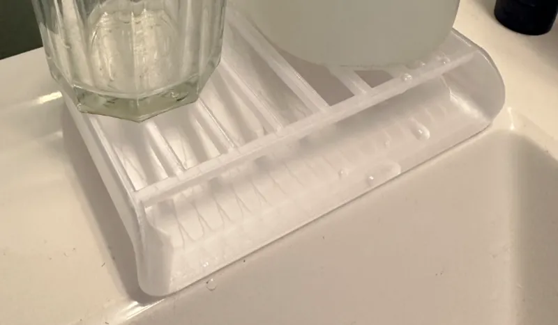 Minimalist Sink Drying Rack