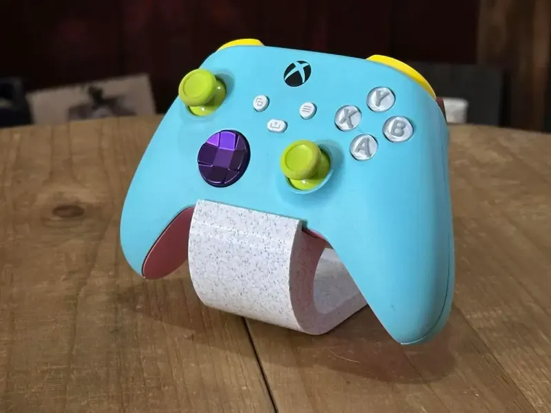 Universal Controller Stand - Xbox/PS/Nintendo Pro