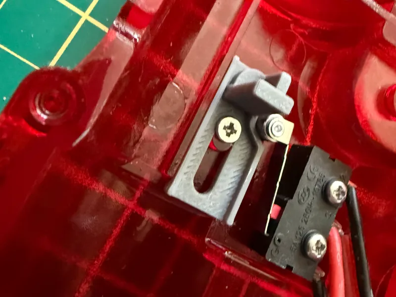Wasp 77 Rear switch actuation mechanism. 
