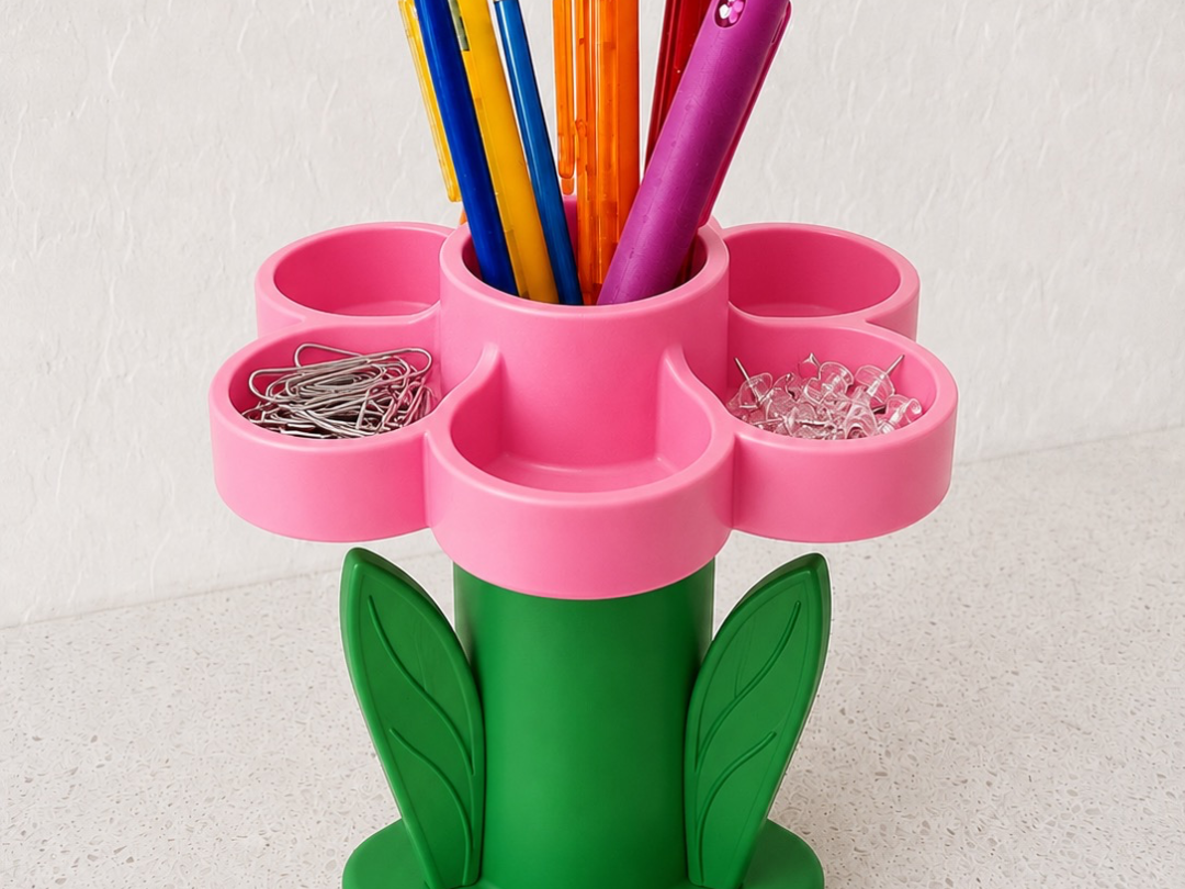 Miniatura 1 do modelo 3D Cute Flower Pencil Holder & Desk Organizer