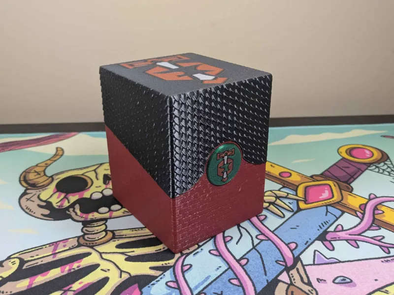 Riveteers Deck Box - Medallion Series