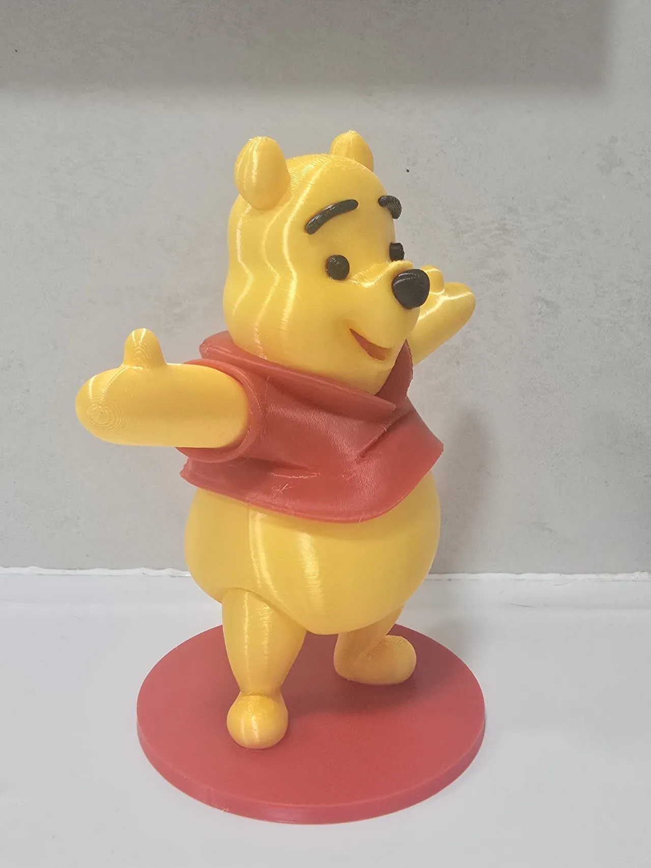 Winnie the Pooh: ¡Un Abrazo para tu Escritorio! view 3