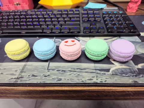Valentine Macaron Fidget Clicker